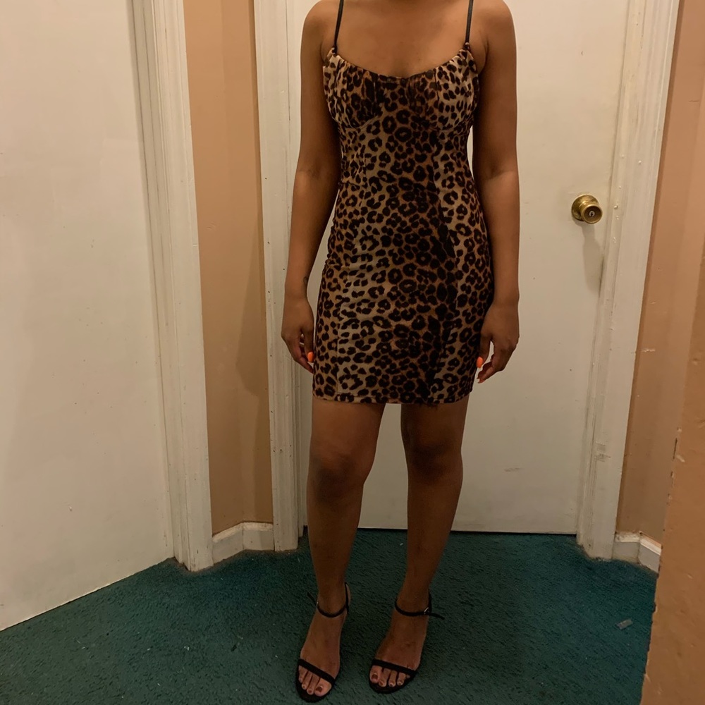 LEOPARD MINI DRESS